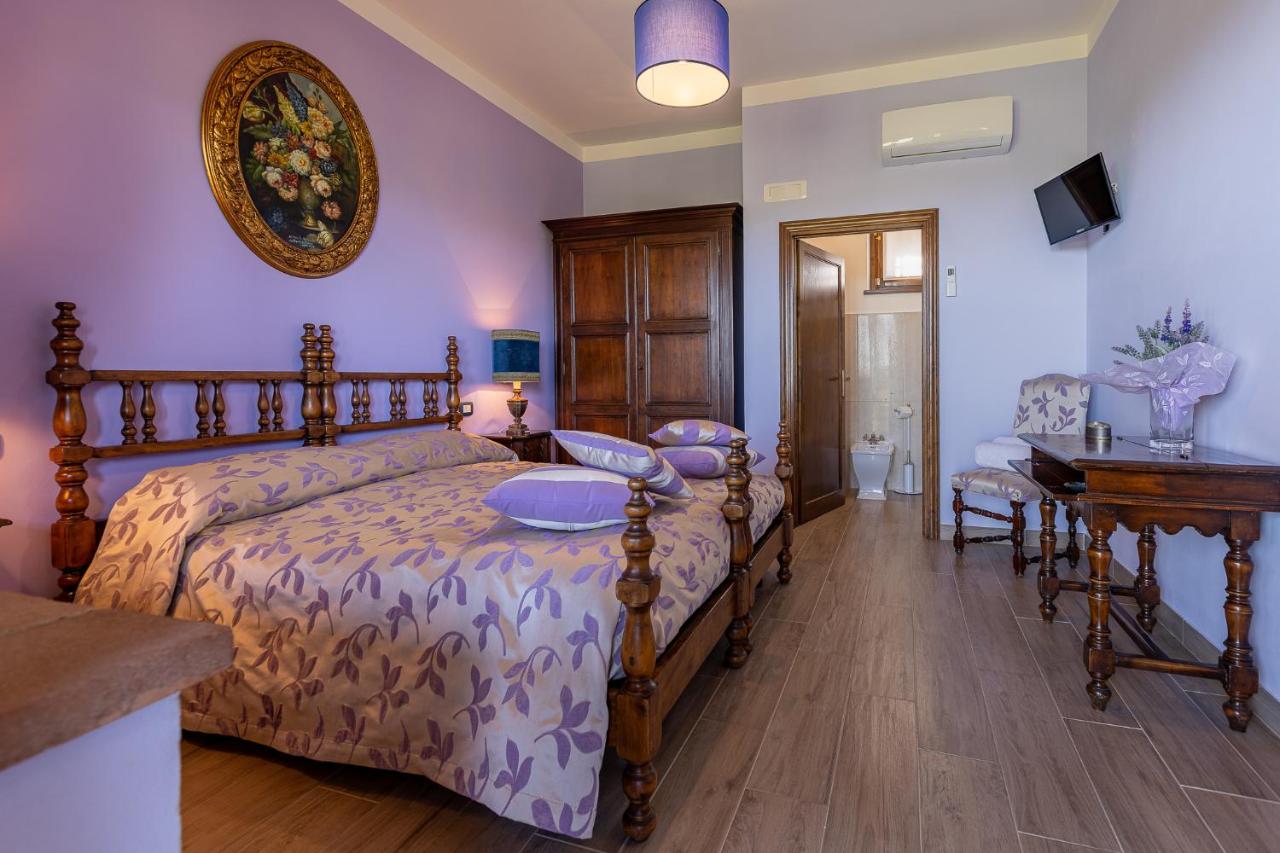 B&B Fonteroncone Di Kryvuta Oksana มอนติปุลเชียโน ภายนอก รูปภาพ
